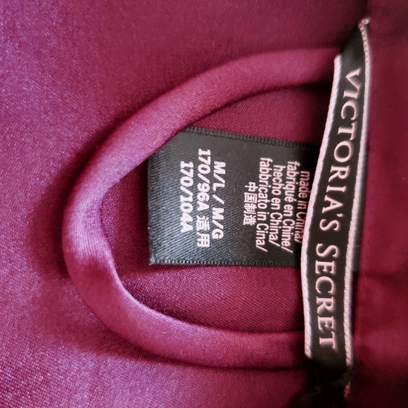 Victoria's Secret Sleep Robe - Picture 3 of 3